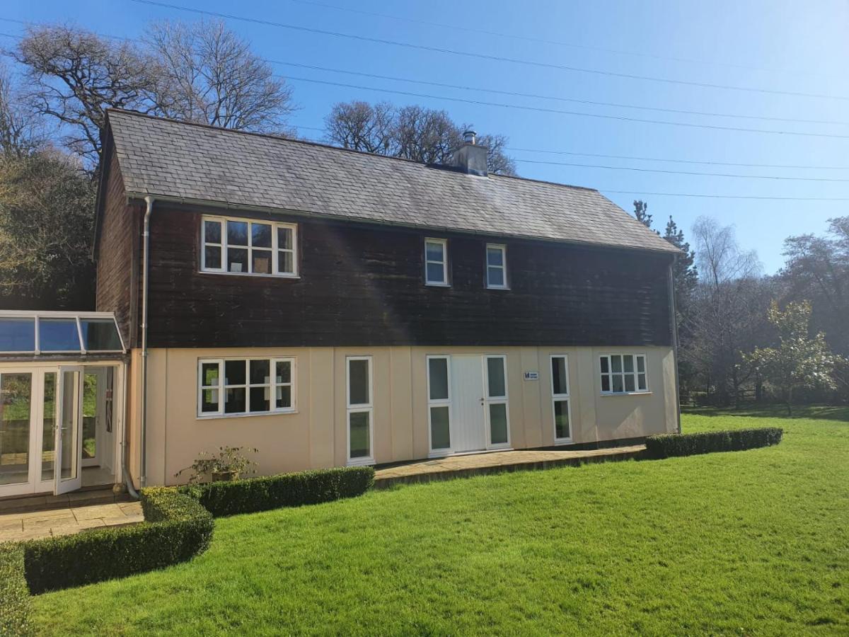 Osbornes Holiday House Near Exeter With Swimming Pool Buitenkant foto