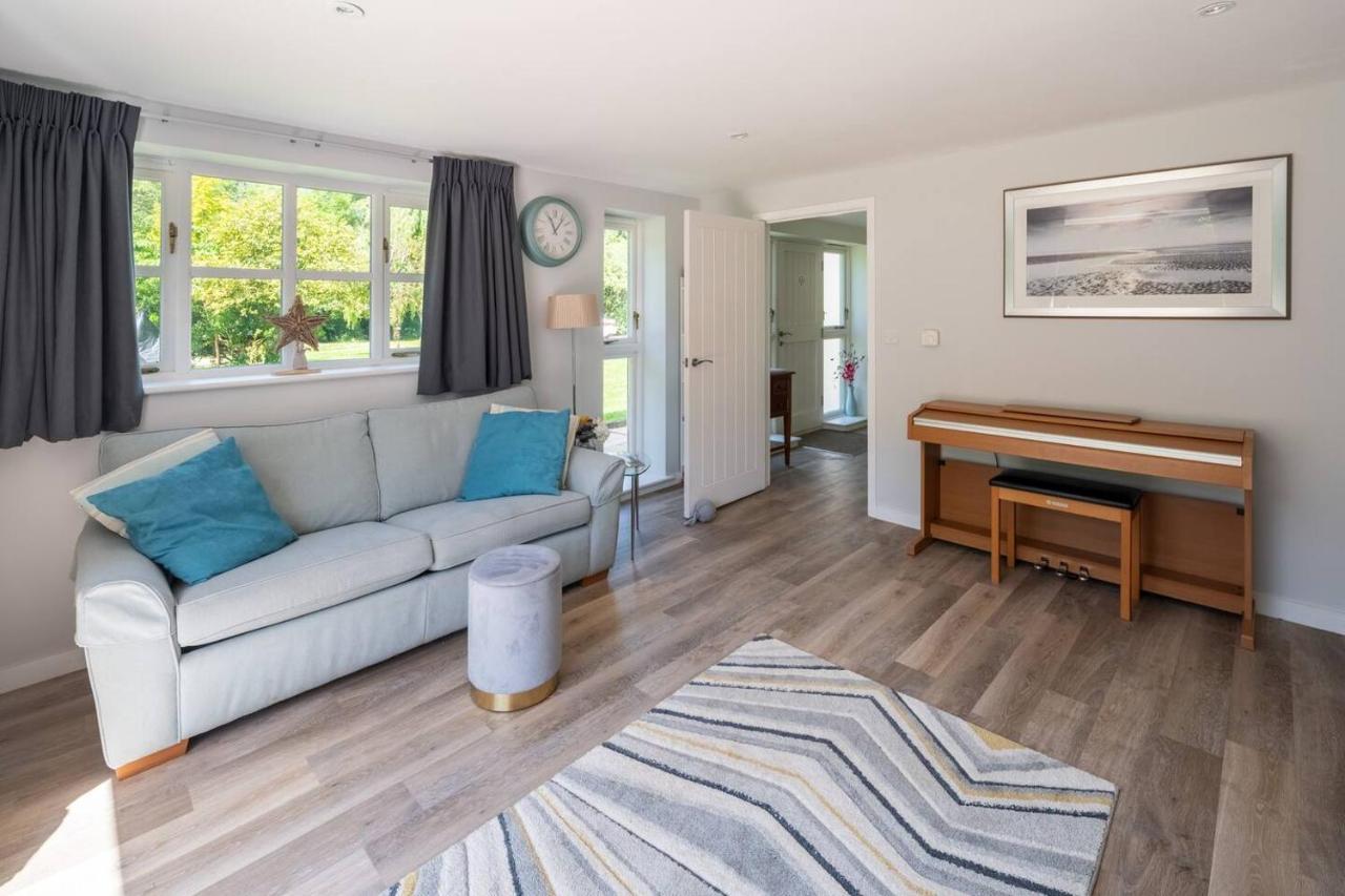 Osbornes Holiday House Near Exeter With Swimming Pool Buitenkant foto