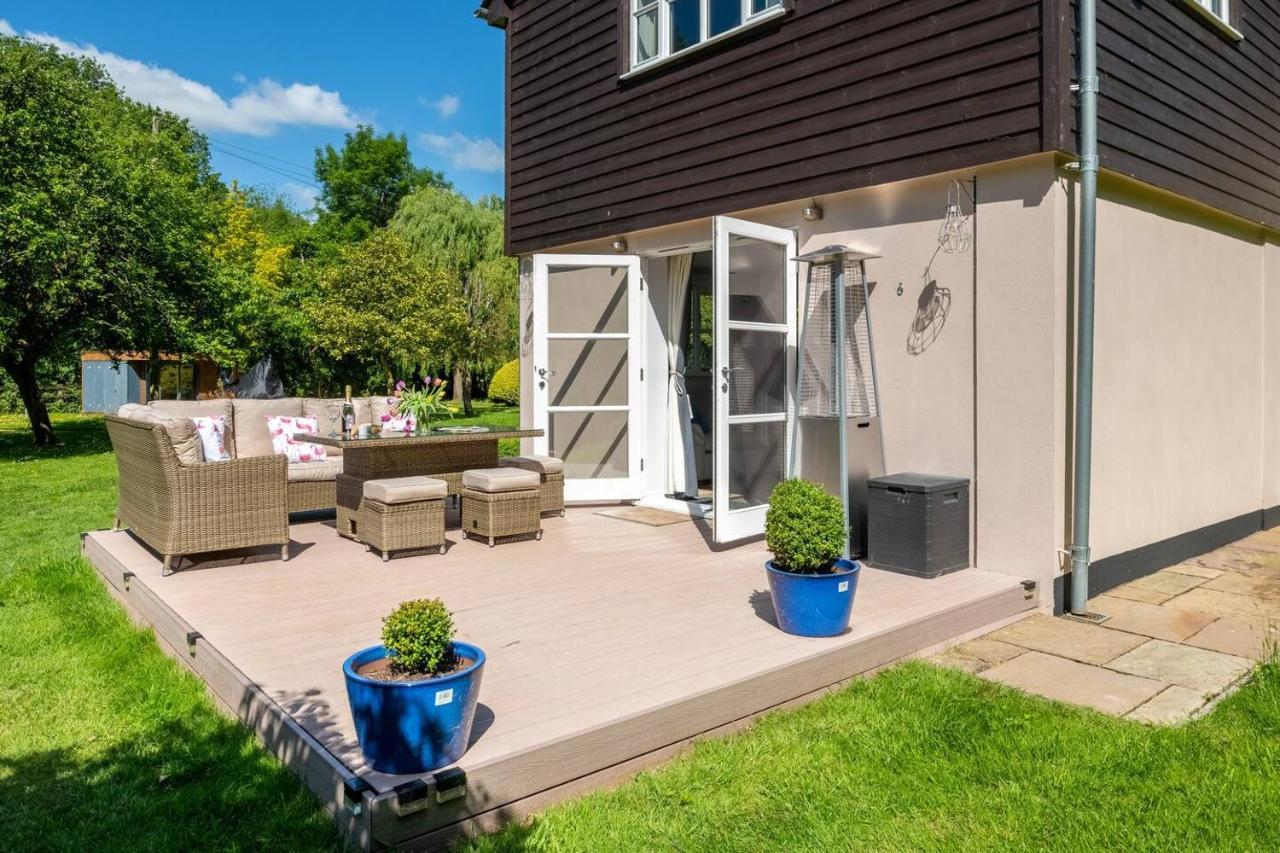 Osbornes Holiday House Near Exeter With Swimming Pool Buitenkant foto