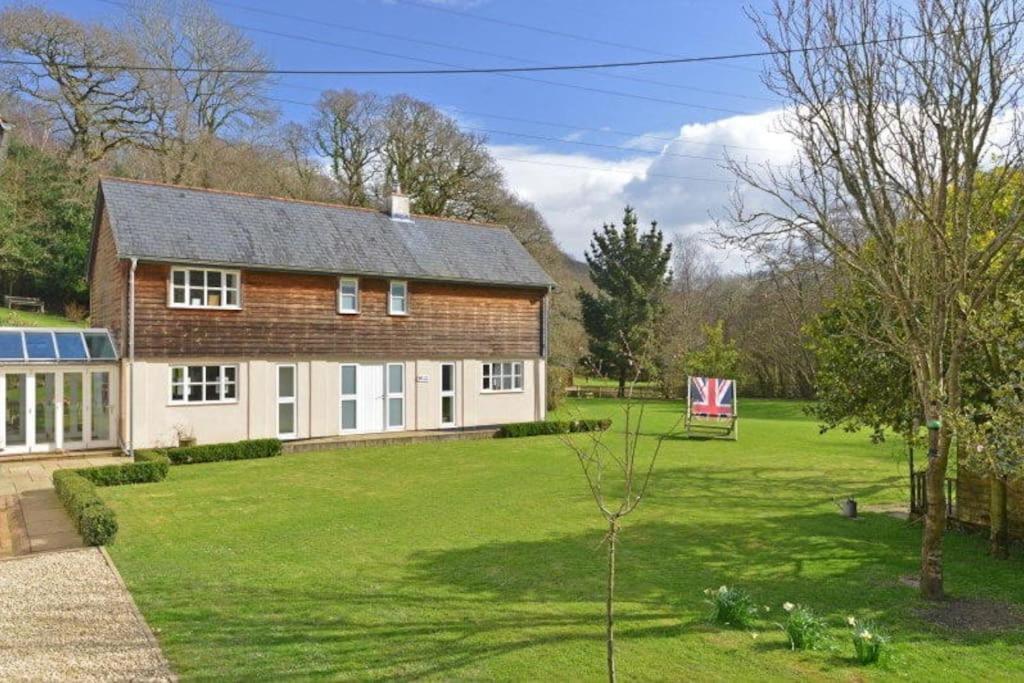 Osbornes Holiday House Near Exeter With Swimming Pool Buitenkant foto