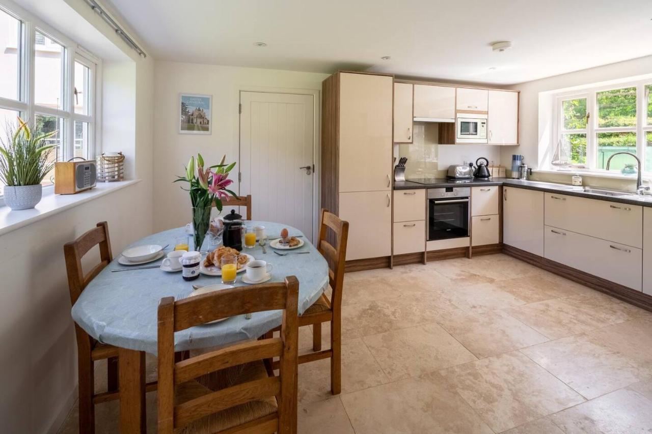 Osbornes Holiday House Near Exeter With Swimming Pool Buitenkant foto